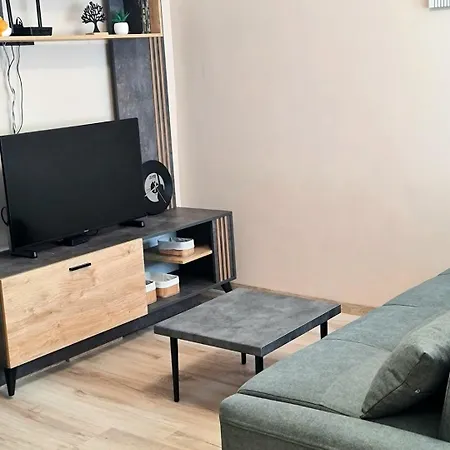 Fresh & Cozy Flat Near Cathedral Daire